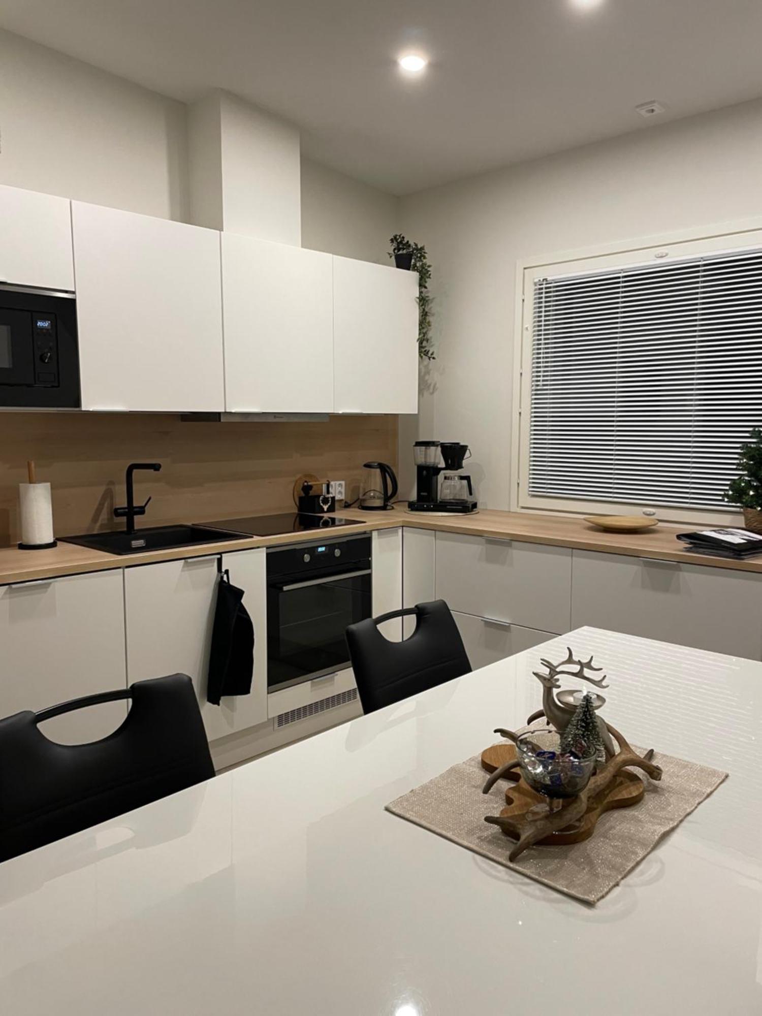 Helmetaer Apartment Rovaniemi Ngoại thất bức ảnh